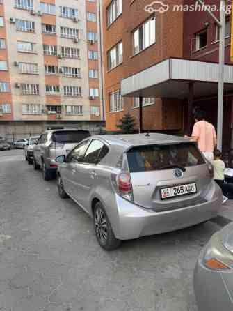Toyota Prius c I 1.5, 2012 Бишкек