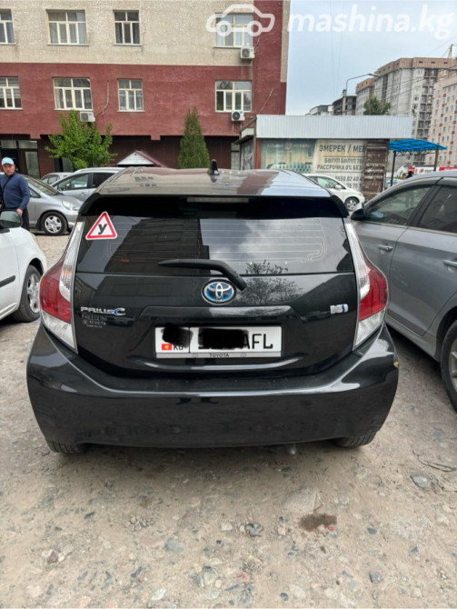 Toyota Prius c I Рестайлинг 1.5, 2016 Бишкек - изображение 5