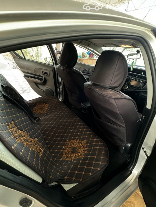 Toyota Prius c I Рестайлинг 1.5, 2016 Bishkek - photo 8