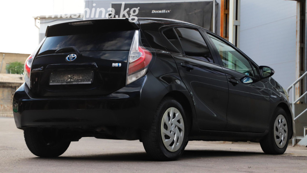 Toyota Prius c I Рестайлинг 1.5, 2017 Bishkek - photo 4