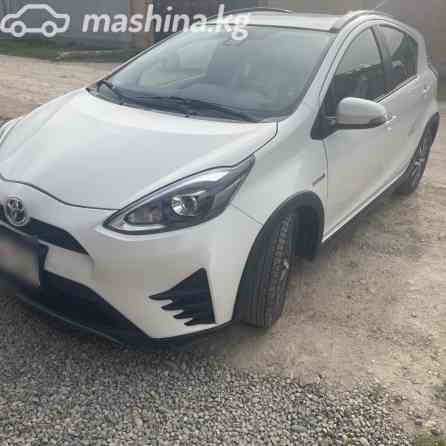 Toyota Prius c I Рестайлинг 1.5, 2017 Бишкек
