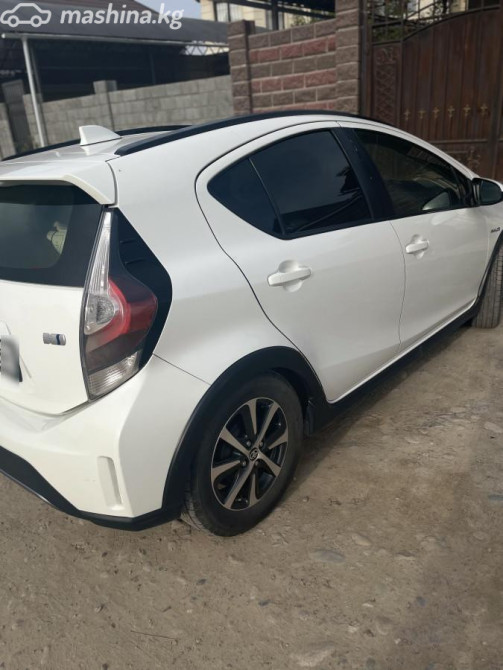 Toyota Prius c I Рестайлинг 1.5, 2017 Bishkek - photo 4