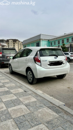 Toyota Prius c I Рестайлинг 1.5, 2016 Бишкек - сүрөт 2