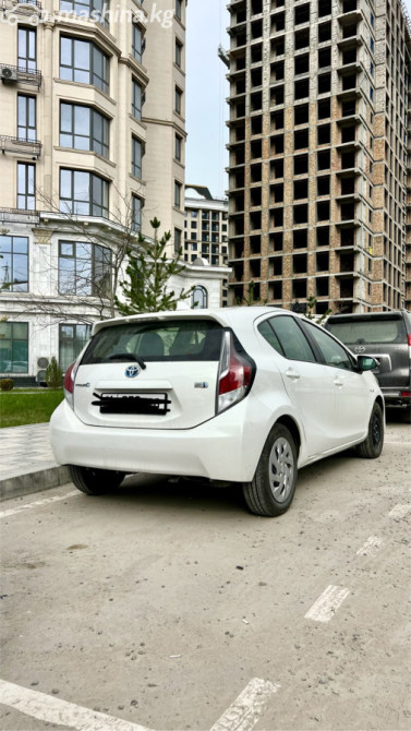 Toyota Prius c I Рестайлинг 1.5, 2016 Bishkek - photo 3