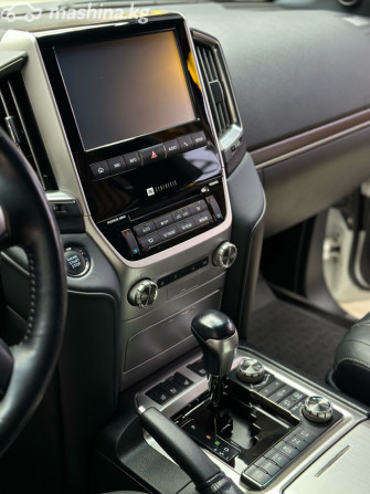 Toyota Land Cruiser 200 Series Рестайлинг 2 4.6, 2018 Bishkek - photo 5