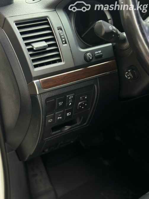 Toyota Land Cruiser 200 Series Рестайлинг 2 4.6, 2018 Бишкек - сүрөт 6