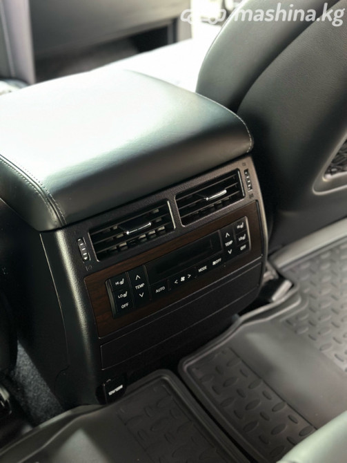 Toyota Land Cruiser 200 Series Рестайлинг 2 4.6, 2018 Бишкек - сүрөт 8