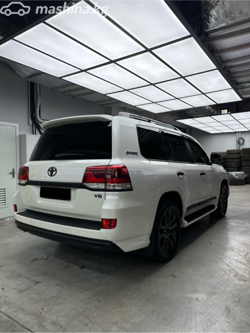 Toyota Land Cruiser 200 Series Рестайлинг 2 4.6, 2018 Бишкек - сүрөт 3