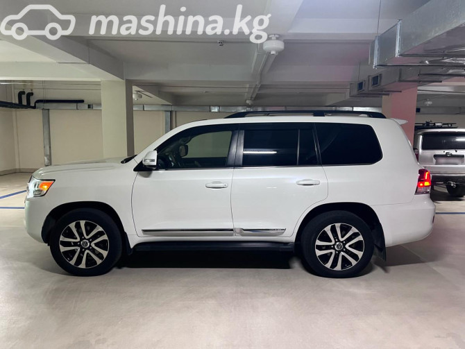 Toyota Land Cruiser 200 Series Рестайлинг 2 5.7, 2018 Bishkek - photo 4