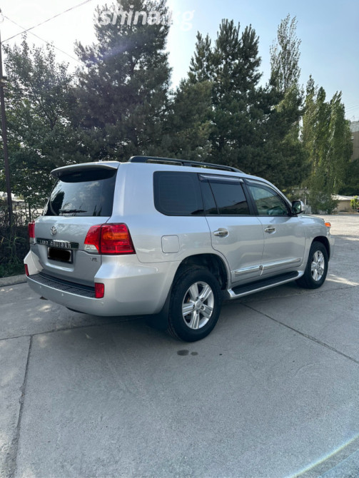 Toyota Land Cruiser 200 Series Рестайлинг 1 4.6, 2014 Бишкек - сүрөт 4