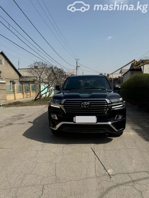 Toyota Land Cruiser 200 Series Рестайлинг 2 4.6, 2017 Бишкек - сүрөт 2
