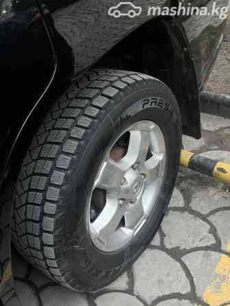 Toyota Land Cruiser 200 Series 4.5, 2011 Bishkek