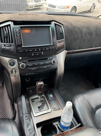 Toyota Land Cruiser 200 Series 4.5, 2011 Bishkek - photo 8