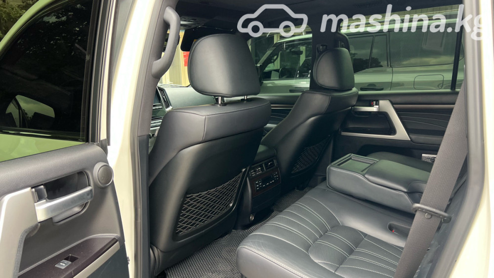 Toyota Land Cruiser 200 Series Рестайлинг 2 4.6, 2019 Бишкек - сүрөт 8
