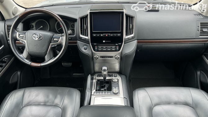 Toyota Land Cruiser 200 Series Рестайлинг 2 5.7, 2020 Bishkek - photo 8