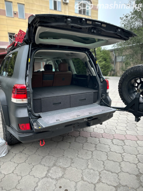 Toyota Land Cruiser 200 Series Рестайлинг 1 4.6, 2014 Бишкек - сүрөт 11