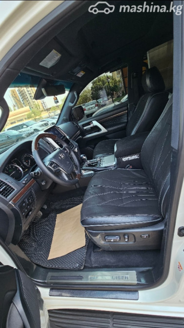 Toyota Land Cruiser 200 Series Рестайлинг 2 4.6, 2018 Бишкек - сүрөт 6