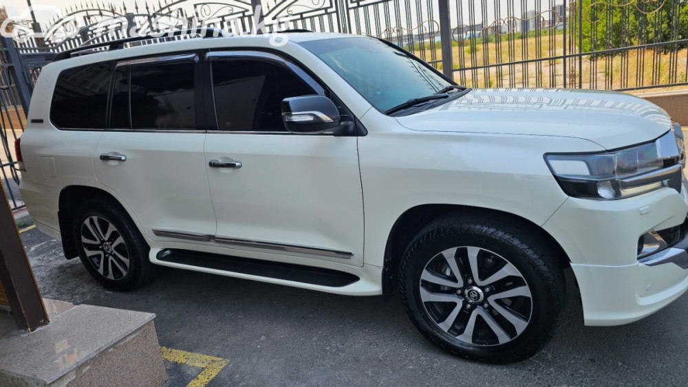 Toyota Land Cruiser 200 Series Рестайлинг 2 4.6, 2018 Бишкек - сүрөт 10