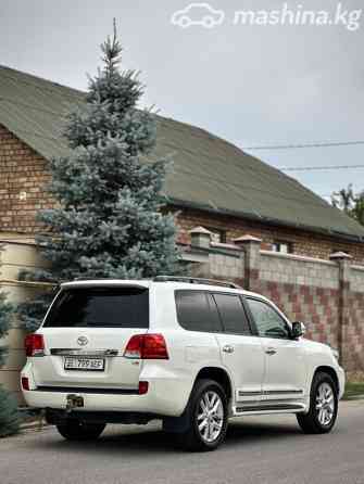 Toyota Land Cruiser 200 Series Рестайлинг 1 4.0, 2014 Bishkek