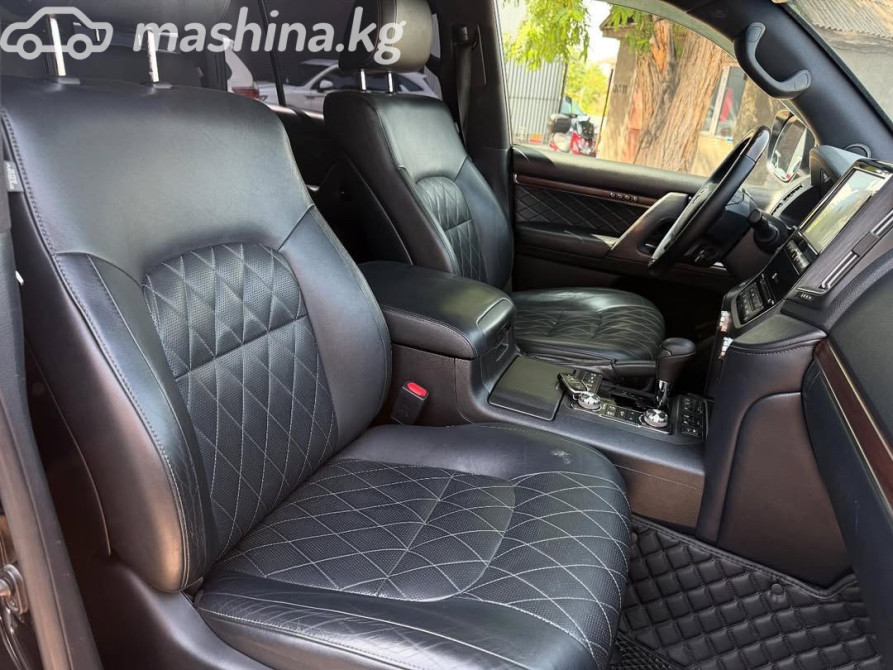 Toyota Land Cruiser 200 Series Рестайлинг 2 4.6, 2017 Бишкек - сүрөт 8