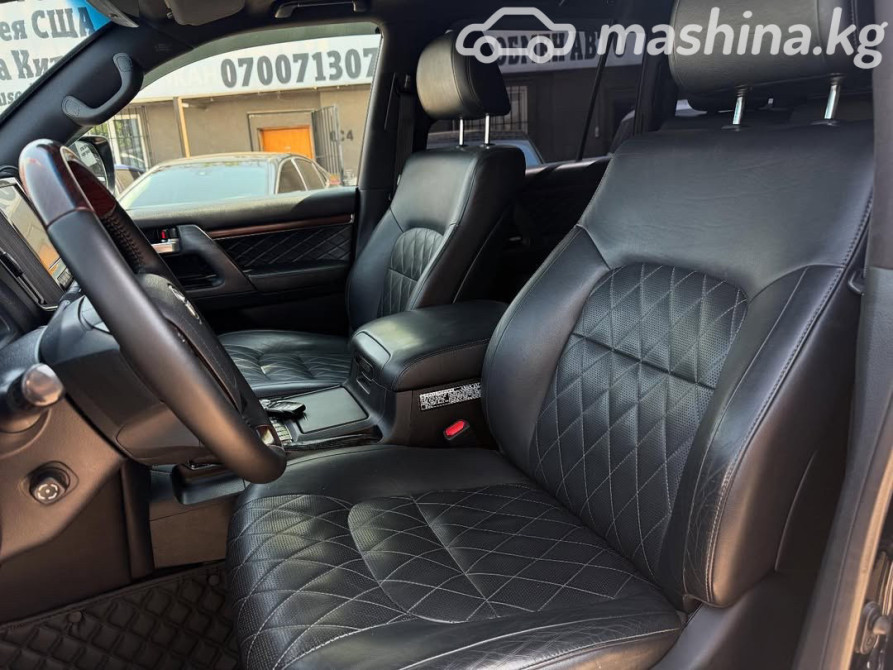 Toyota Land Cruiser 200 Series Рестайлинг 2 4.6, 2017 Бишкек - сүрөт 7