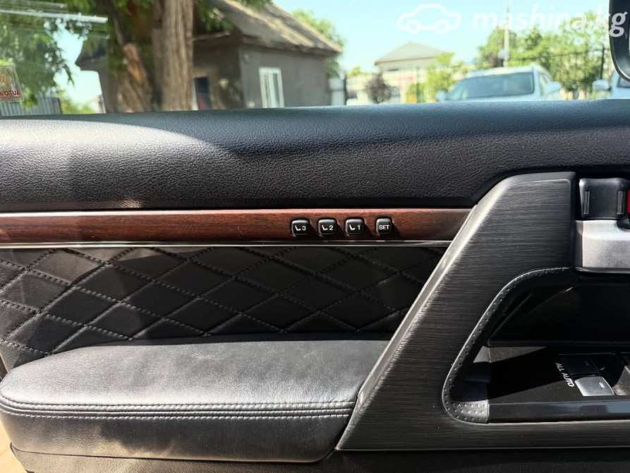 Toyota Land Cruiser 200 Series Рестайлинг 2 4.6, 2017 Бишкек - сүрөт 11