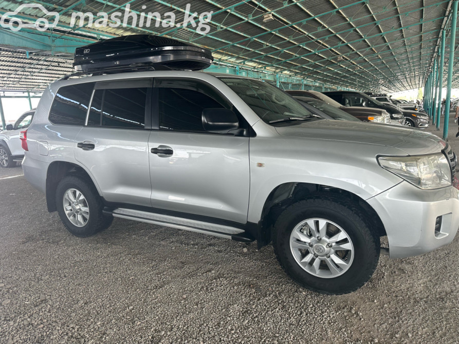 Toyota Land Cruiser 200 Series Рестайлинг 1 4.0, 2013 Бишкек - изображение 3