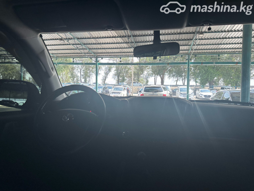 Toyota Land Cruiser 200 Series Рестайлинг 1 4.0, 2013 Бишкек - изображение 9