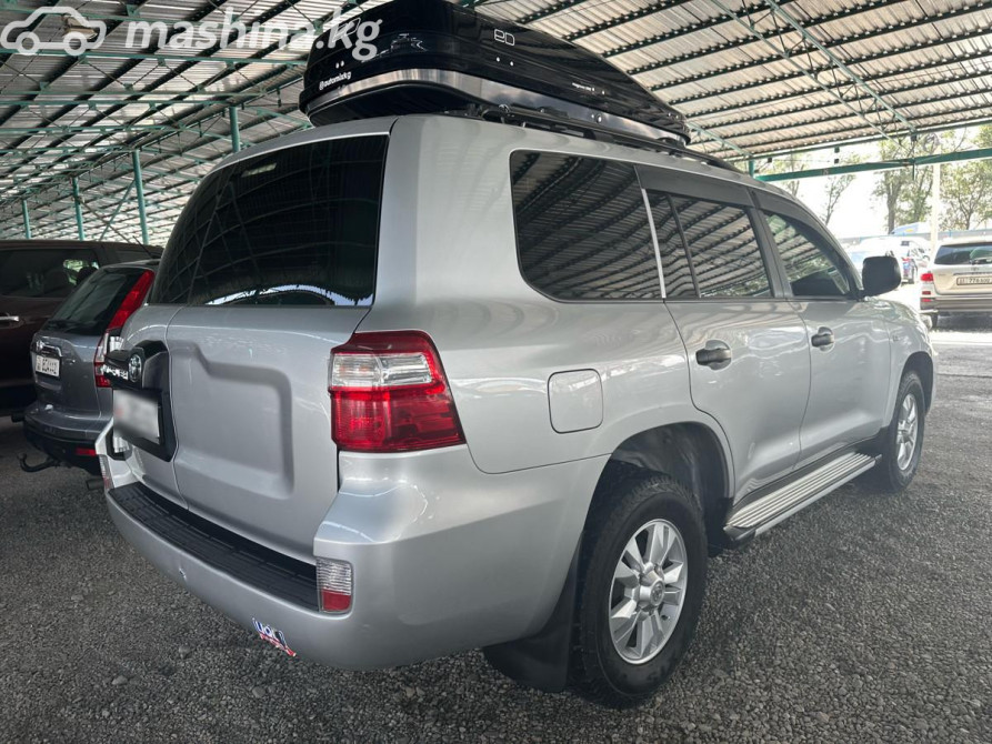 Toyota Land Cruiser 200 Series Рестайлинг 1 4.0, 2013 Бишкек - изображение 6