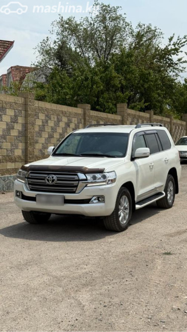 Toyota Land Cruiser 200 Series Рестайлинг 2 4.6, 2017 Бишкек - сүрөт 1