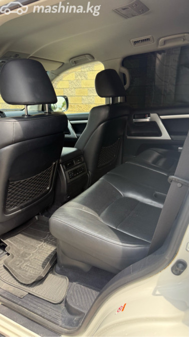 Toyota Land Cruiser 200 Series Рестайлинг 2 4.6, 2017 Бишкек - сүрөт 11