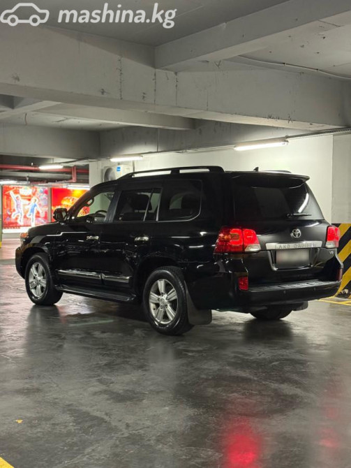 Toyota Land Cruiser 200 Series Рестайлинг 1 4.5, 2013 Бишкек - сүрөт 5