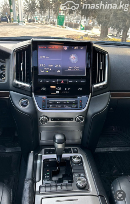 Toyota Land Cruiser 200 Series Рестайлинг 2 4.6, 2016 Бишкек - сүрөт 9