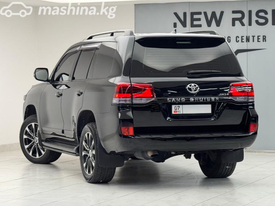Toyota Land Cruiser 200 Series Рестайлинг 2 4.6, 2016 Бишкек - сүрөт 5
