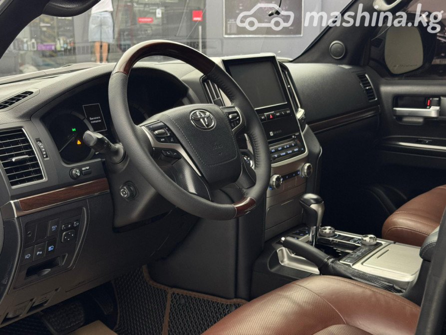 Toyota Land Cruiser 200 Series Рестайлинг 2 4.6, 2016 Бишкек - сүрөт 12