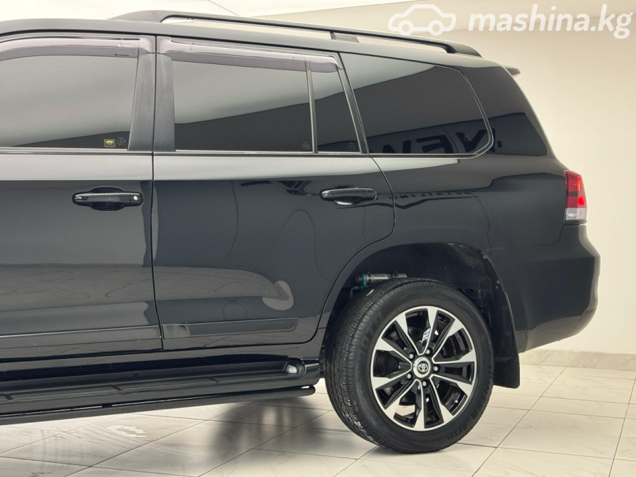 Toyota Land Cruiser 200 Series Рестайлинг 2 4.6, 2016 Бишкек - сүрөт 4