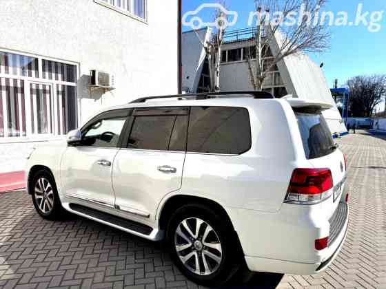 Toyota Land Cruiser 200 Series Рестайлинг 2 4.6, 2016 Bishkek