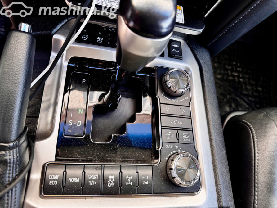 Toyota Land Cruiser 200 Series Рестайлинг 2 4.6, 2016 Бишкек - сүрөт 4