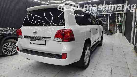 Toyota Land Cruiser 200 Series Рестайлинг 1 4.6, 2012 Bishkek