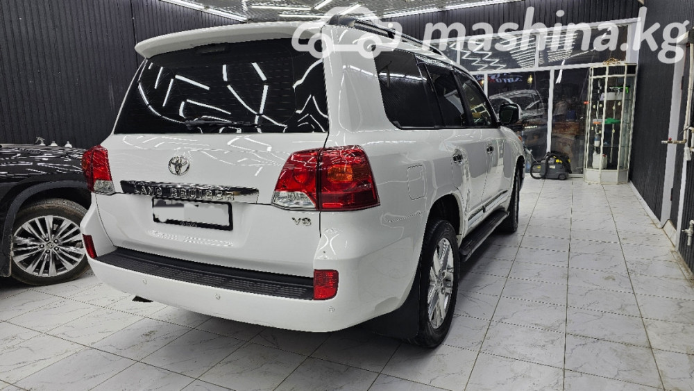Toyota Land Cruiser 200 Series Рестайлинг 1 4.6, 2012 Бишкек - сүрөт 4