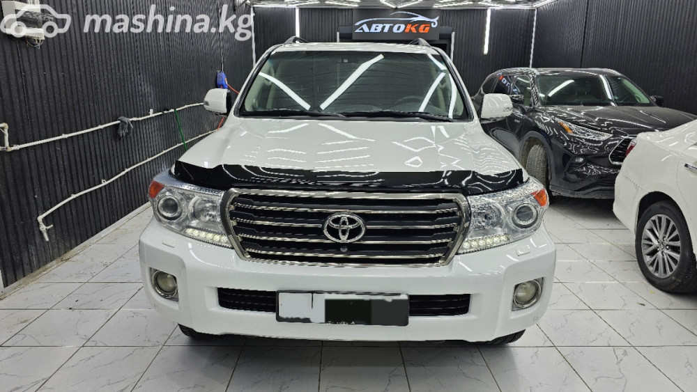 Toyota Land Cruiser 200 Series Рестайлинг 1 4.6, 2012 Бишкек - сүрөт 3