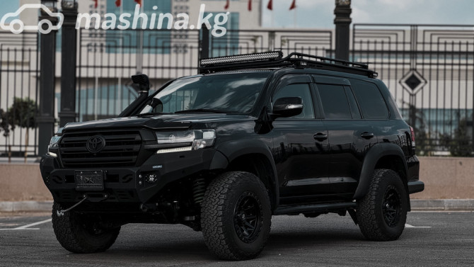 Toyota Land Cruiser 200 Series Рестайлинг 2 4.6, 2015 Bishkek - photo 2