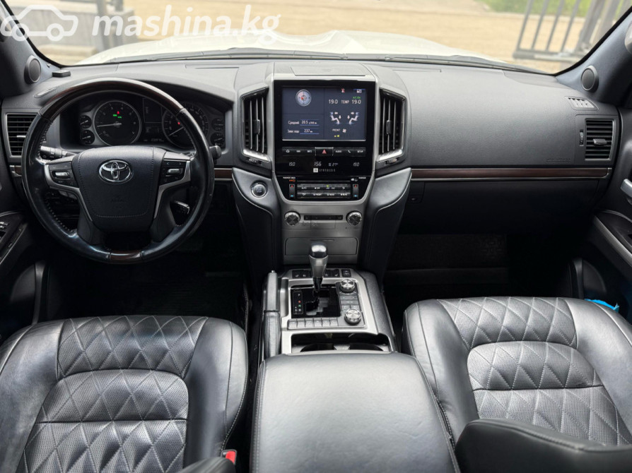 Toyota Land Cruiser 200 Series Рестайлинг 2 4.6, 2018 Бишкек - сүрөт 9