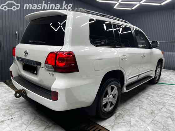 Toyota Land Cruiser 200 Series Рестайлинг 1 4.0, 2014 Bishkek