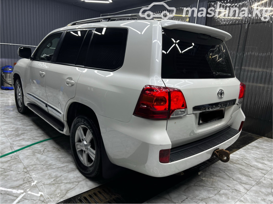 Toyota Land Cruiser 200 Series Рестайлинг 1 4.0, 2014 Бишкек - сүрөт 5