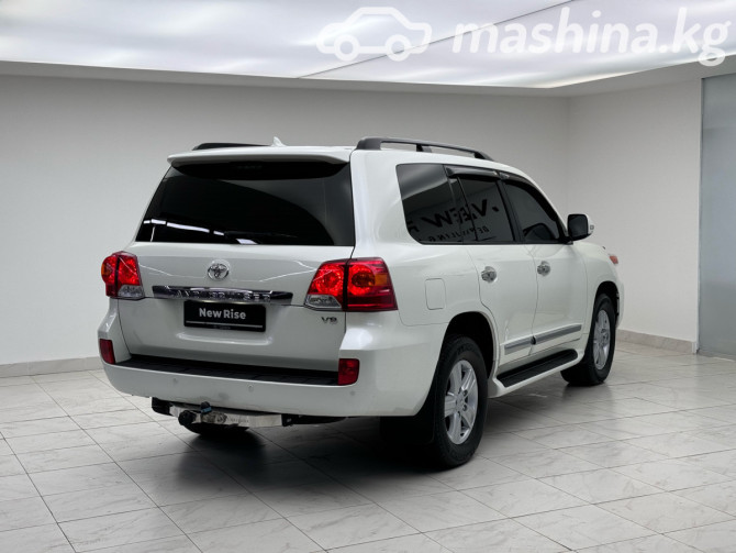 Toyota Land Cruiser 200 Series Рестайлинг 1 4.5, 2013 Bishkek - photo 3