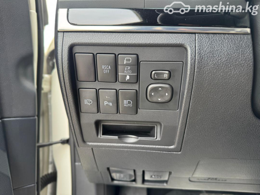 Toyota Land Cruiser 200 Series Рестайлинг 2 4.6, 2019 Бишкек - сүрөт 3