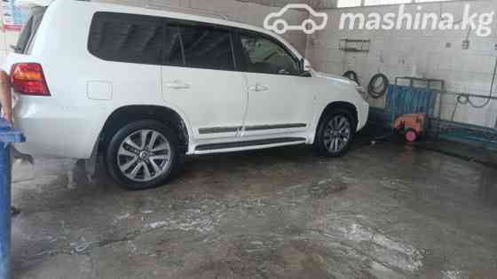 Toyota Land Cruiser 200 Series Рестайлинг 1 4.0, 2013 Bishkek