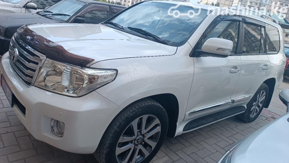 Toyota Land Cruiser 200 Series Рестайлинг 1 4.0, 2013 Bishkek - photo 1