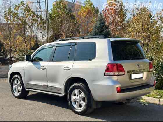 Toyota Land Cruiser 200 Series 4.7, 2010 Bishkek